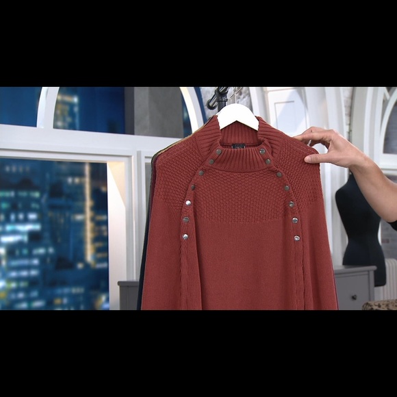 RUSTIC COLOR SWEATER WITH SNAPS! - Picture 1 of 8